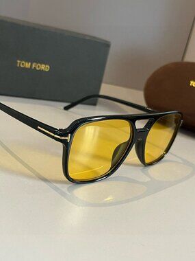 TOM FORD—Black-Frame, Yellow-Lens, Double-Bridge Sunglasses—Gold T